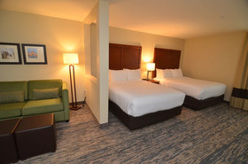 Comfort Inn & Suites West Des Moines