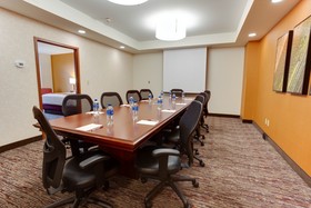 Drury Inn & Suites West Des Moines