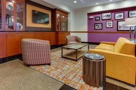 Drury Inn & Suites West Des Moines