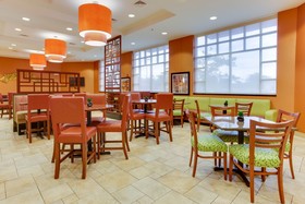 Drury Inn & Suites West Des Moines