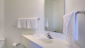 Motel 6 Des Moines West