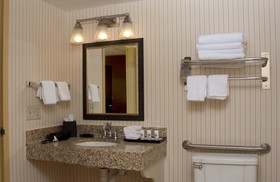 Sheraton West Des Moines Hotel