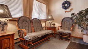 Super 8 by Wyndham Williams