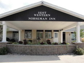 Super 8 by Wyndham Williams