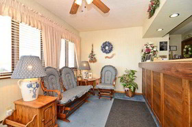 Super 8 by Wyndham Williams