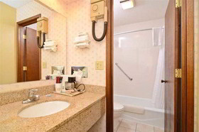 Super 8 by Wyndham Williams