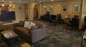 Cobblestone Inn and Suites  Winterset