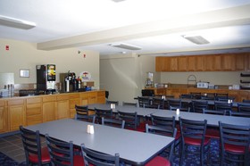 Super 8 by Wyndham Beloit KS