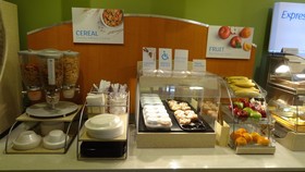 Holiday Inn Express Kansas City - Bonner Springs