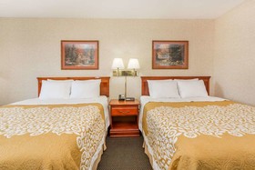 Days Inn by Wyndham Colby