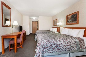 Days Inn by Wyndham Colby
