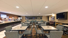 Holiday Inn Express Hotel & Suites Colby
