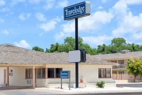 Silver Spur Vintage Inn & Suites