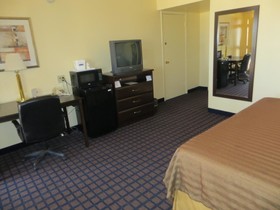 Silver Spur Vintage Inn & Suites