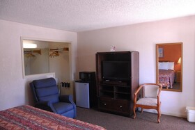 Americas Best Inn and Suites Emporia