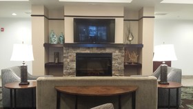 Holiday Inn Express & Suites Emporia Northwest