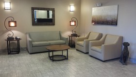Holiday Inn Express & Suites Emporia Northwest