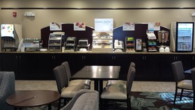 Holiday Inn Express & Suites Emporia Northwest