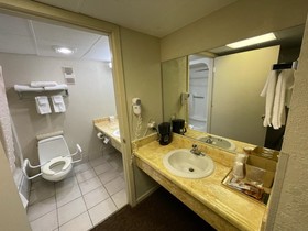 Knights Inn & Suites Emporia