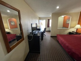 Knights Inn & Suites Emporia