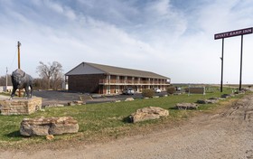 Lebo Inn
