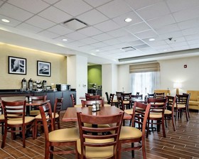 Sleep Inn & Suites
