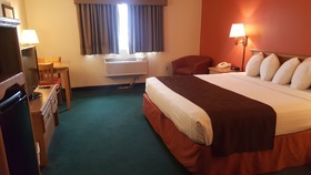 Holiday Inn Express Garden City East