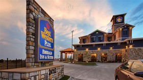 Best Western Plus Emerald Inn & Suites