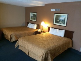 New Sunflower Inn & Suites