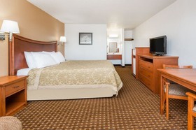 Super 8 by Wyndham Goodland