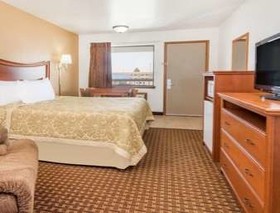 Super 8 by Wyndham Goodland