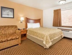 Super 8 by Wyndham Goodland