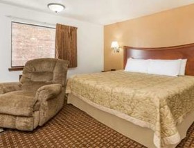 Super 8 by Wyndham Goodland