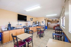 Travelodge by Wyndham Great Bend