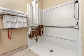 Comfort Inn & Suites Hays I-70