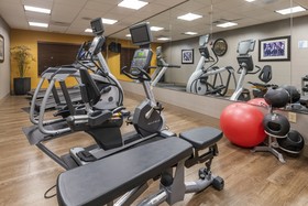 Holiday Inn Express Hotel & Suites Hays