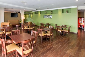 Sleep Inn & Suites Haysville