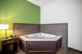 Sleep Inn & Suites Haysville