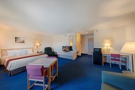 Red Roof Inn Holton