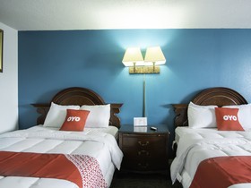 OYO Hotel Hutchinson KS West 4th Ave