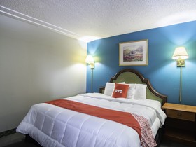 OYO Hotel Hutchinson KS West 4th Ave