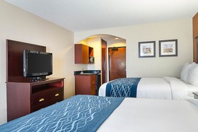 Comfort Inn & Suites