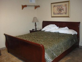 Trails West Motel