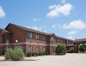 Super 8 by Wyndham Independence