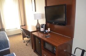 Comfort Inn & Suites Junction City - near Fort Riley