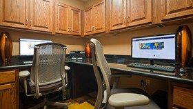 Best Western Premier KC Speedway Inn & Suites