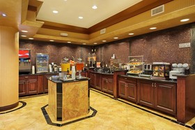 Best Western Premier KC Speedway Inn & Suites