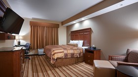 Best Western Premier KC Speedway Inn & Suites