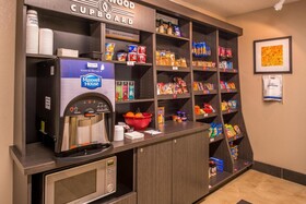Candlewood Suites Kansas City