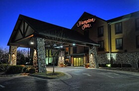 Hampton Inn Kansas City/Village West